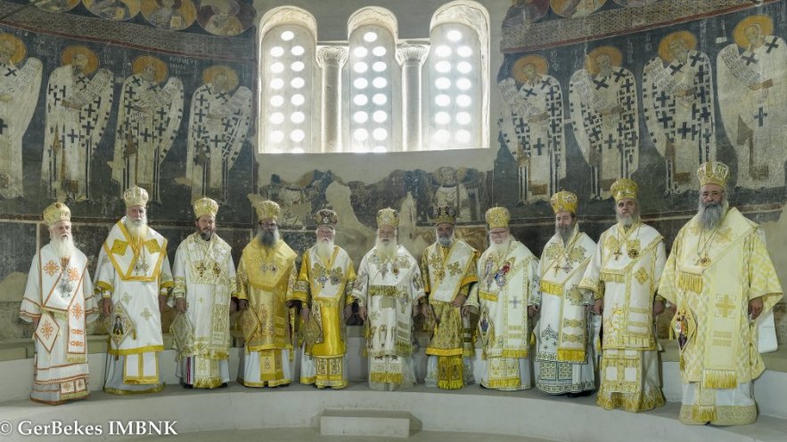 Света архијерејска Литургија у Верији (ФОТО)