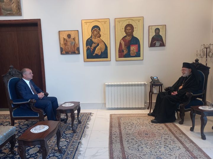 استقبل سيادة متروبوليت بيروت وتوابعها المطران الياس عوده نائب رئيس مجلس النواب الأستاذ الياس بو صعب الذ