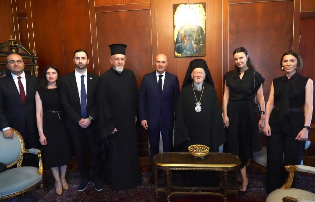 البطريرك المسكوني يستقبل رئيس حكومة جمهورية أبخازيا