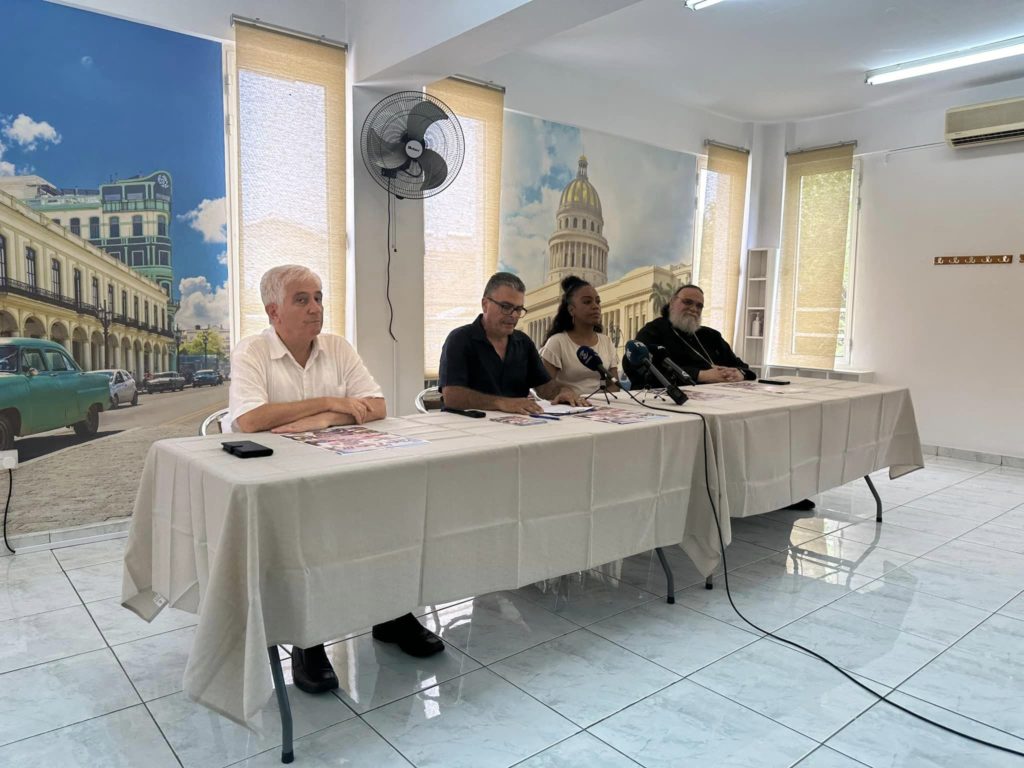 Ο Ταμασού Ησαΐας σε δημοσιογραφική διάσκεψη στην πολιτιστική σκηνή της Ιεράς Μητρόπολης