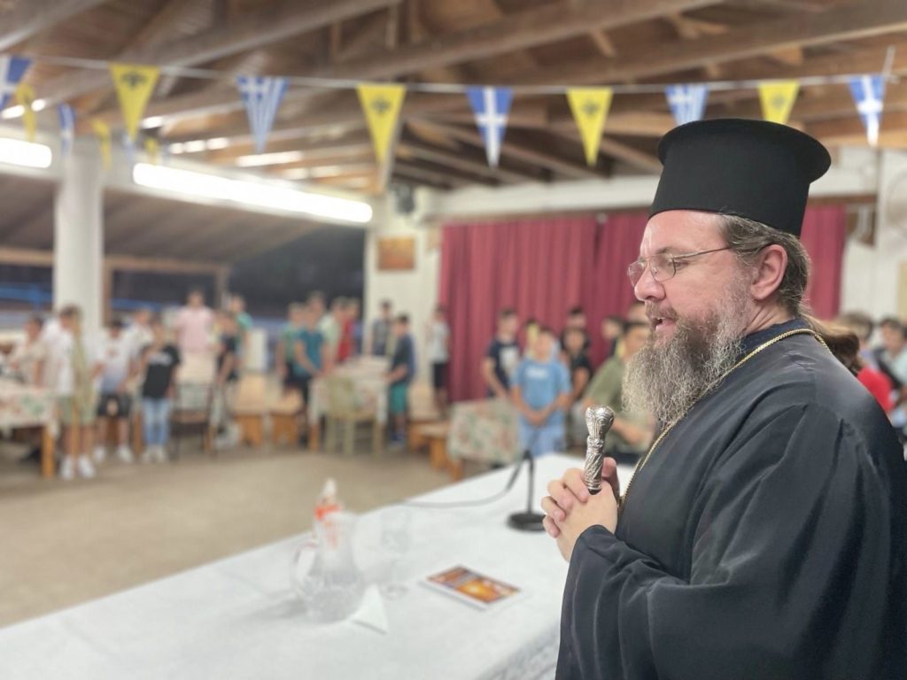 Μητρόπολη Αιτωλίας: Επίσκεψη του Μητροπολίτη στις Κατασκηνώσεις και εκληδώσεις για την Κύπρο