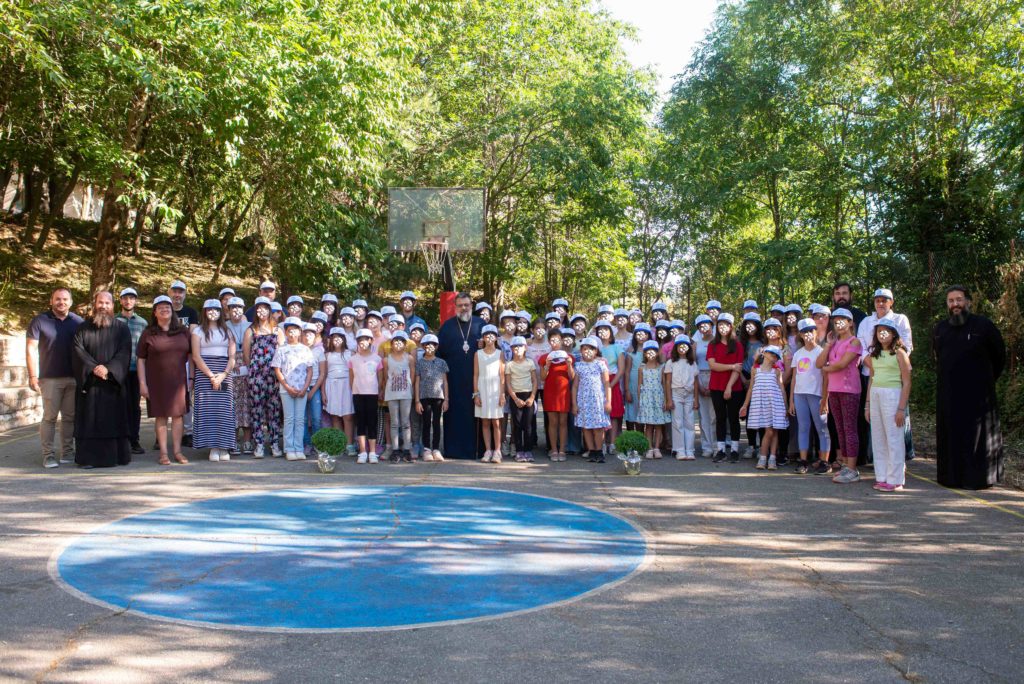 Μεσσηνίας Χρυσόστομος προς παιδιά κατασκήνωσης: Έχετε οδηγό στη ζωή σας την αγάπη και τη φιλαλληλία