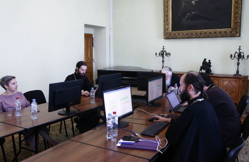 В Издательском совете состоялось очередное заседание рабочей группы по кодификации акафистов