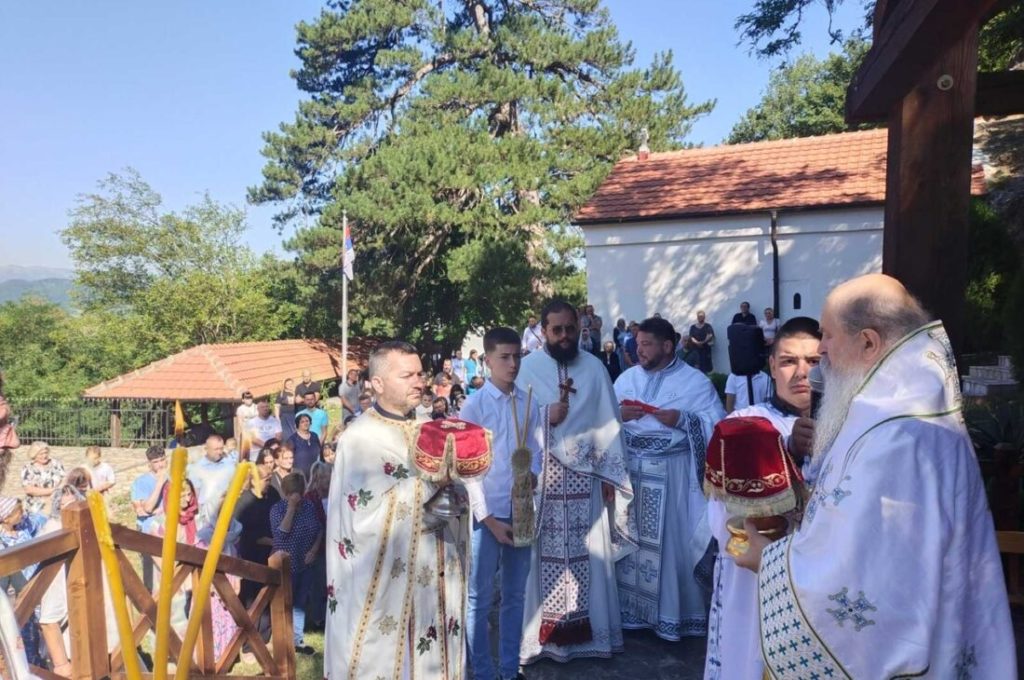 Ивањдан у манастиру Сочаници