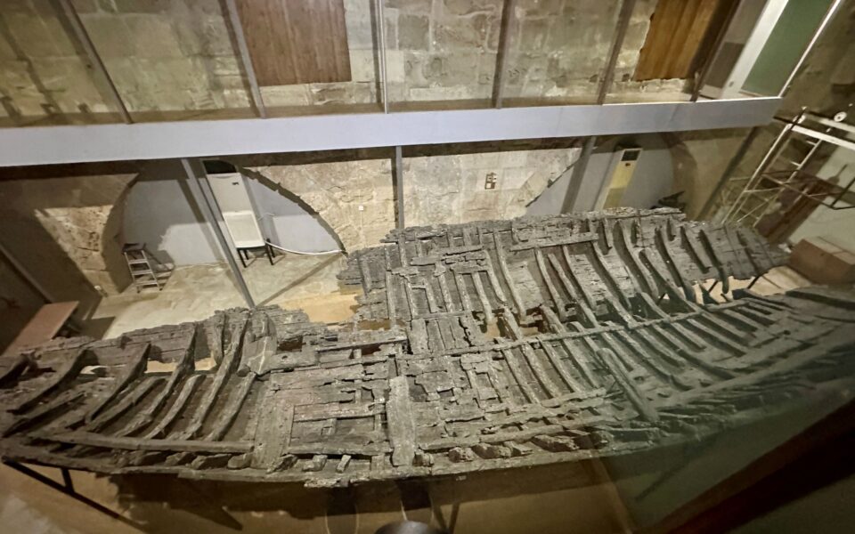 Study firms up date of famous ancient shipwreck off Cyprus