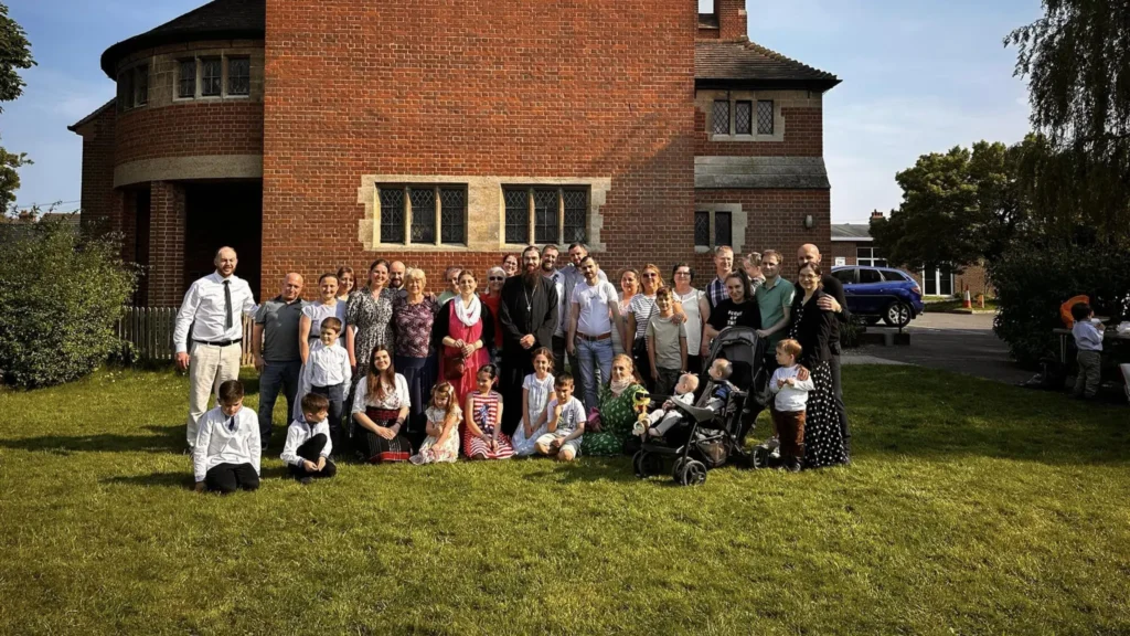 Parohia românească din Bedford înființează o școală parohială pentru copiii din comunitate