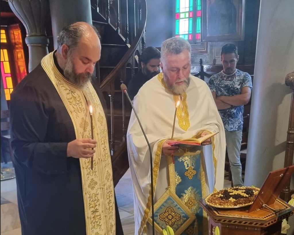 Μνημόσυνο αοιδίμου Μητροπολίτου Ύδρας Ιεροθέου