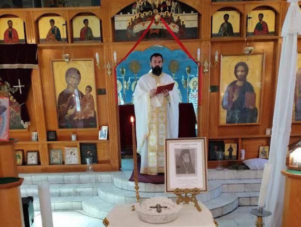 Η Μητρόπολη Καλαβρύτων κοντά στην ελληνορθόδοξη κοινότητα του Ράστενμπεργκ στη Νότια Αφρική