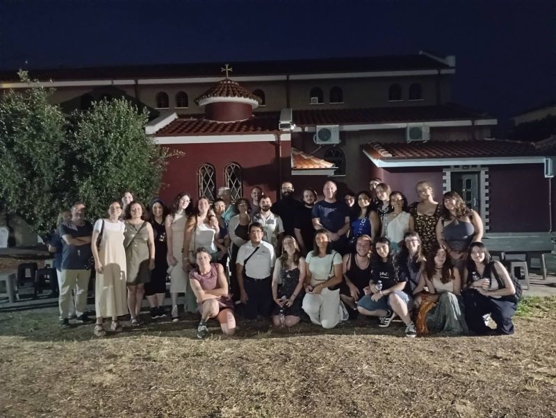 Φοιτητές του Πανεπιστημίου της Γρανάδα στον Ι.Ν. Αγίων Αναργύρων στη Δράμα
