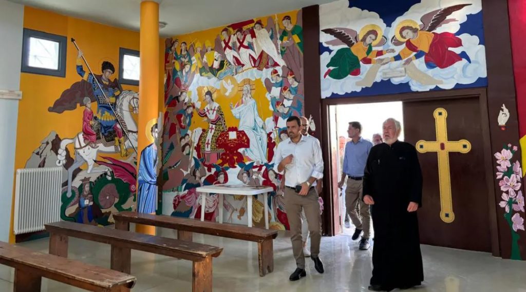 Νικολακόπουλος: Σημαντικός ο ρόλος και η προσφορά της Εκκλησίας στην επανένταξη των κρατουμένων