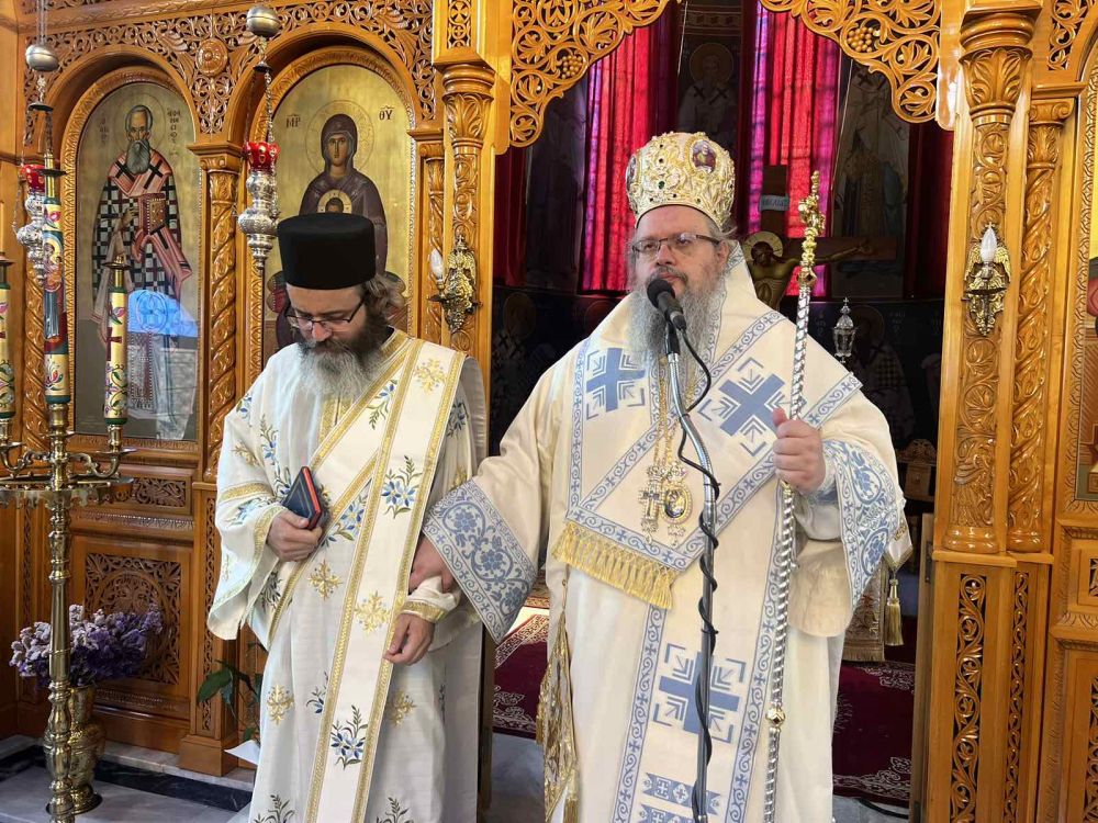 Χειροτονία διακόνου από τον Μητροπολίτη Λαρίσης Ιερώνυμο