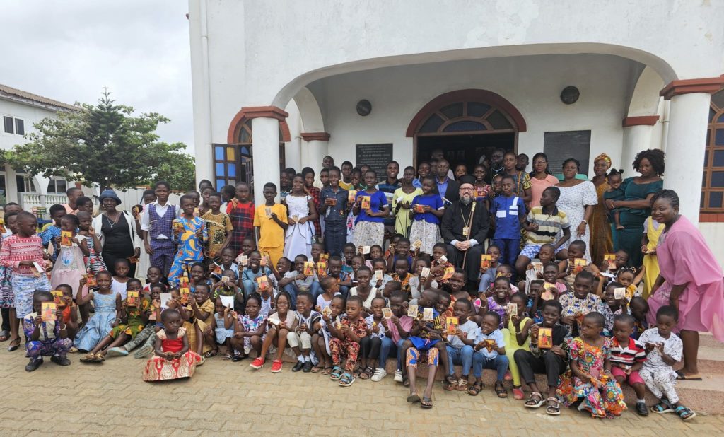 Ο Μητροπολίτης Άκκρας στον Άγιο Νικόλαο “των Θαλασσών” της Τέμα