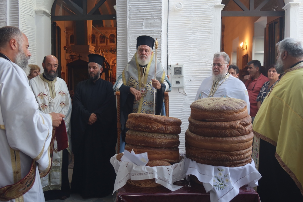 Σύρου Δωρόθεος: Η Αγία Μαρίνα πήρε δύναμη από τον Χριστό να ξεπεράσει την ανθρώπινη φύση της