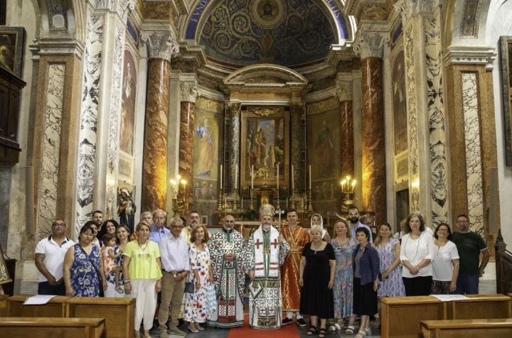 Празникът на Всички български светии бе тържествено отпразнуван в БПЦО “Свети Седмочисленици” в Рим, Италия