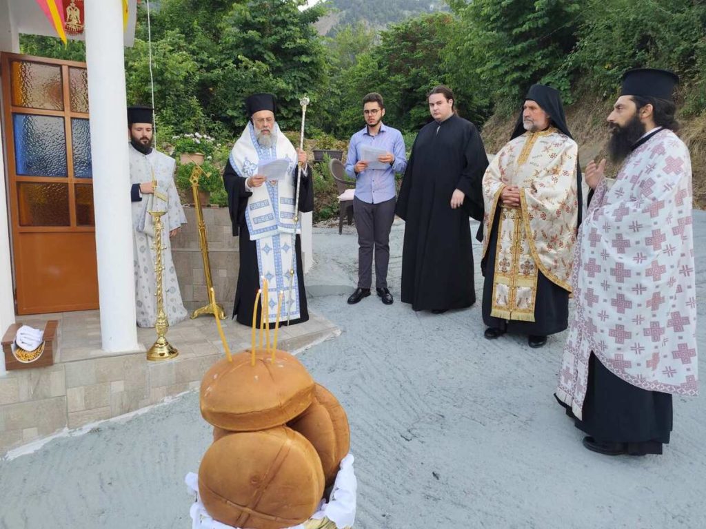 Θυρανοίξια Παρεκκλησίου τέλεσε ο Μητροπολίτης Θεσσαλιώτιδος