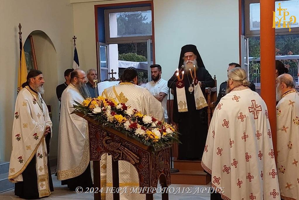 Ο Άρτης Καλλίνικος στον πανηγυρίζοντα Ιερό Ναό Τιμίας Ζώνης στο Στρατόπεδο Βέρση