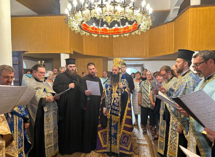 Молебен канон на Пресвета Богородица в град Болярово