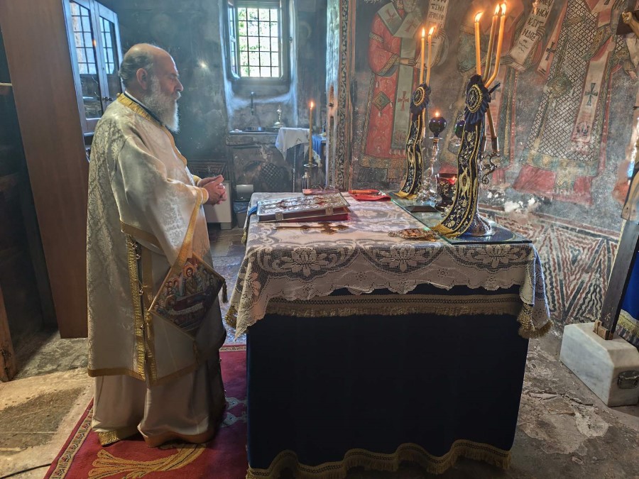 Η Θεομητορική εορτή της Κοιμήσεως στη Μητρόπολη Θεσσαλιώτιδος