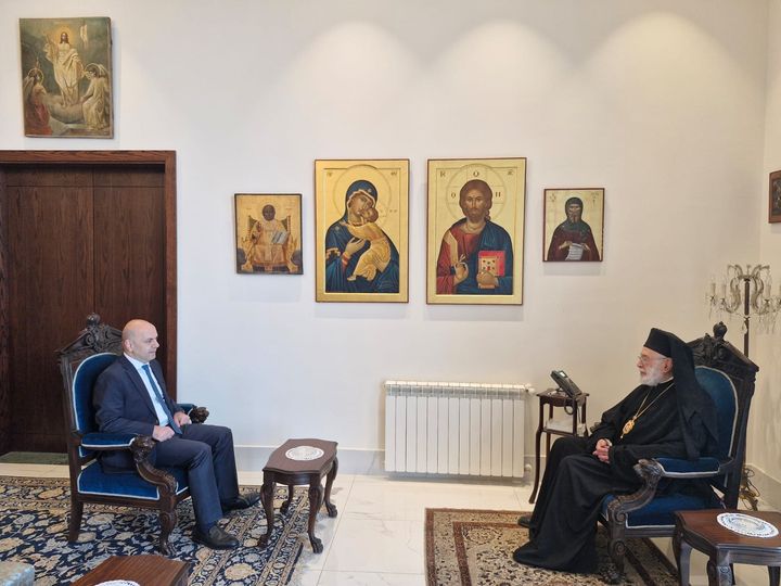 سيادة متروبوليت بيروت وتوابعها المطران الياس عوده النائب غسان حاصباني الذ