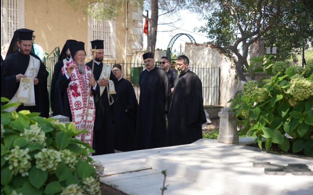 عيد التجلي في دير تجلي المخلص البطريركي في جزيرة الامير