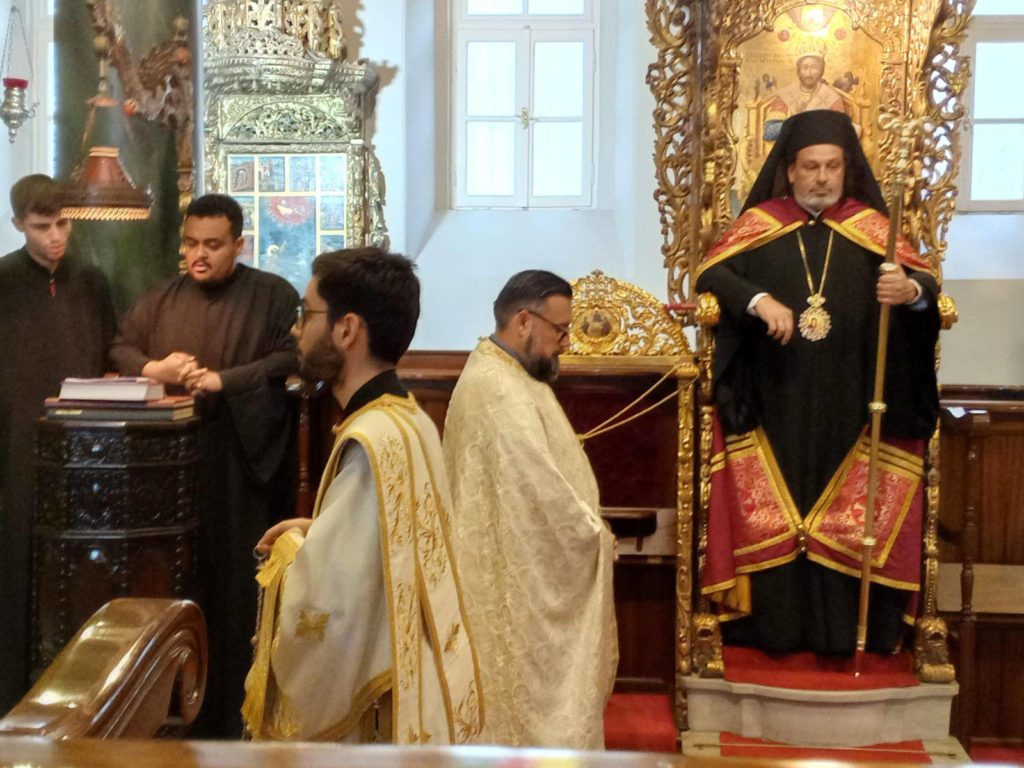 Εσπερινός της Συνάξεως της Παναγίας Παυσολύπης στη Θεολογική Σχολή της Χάλκης