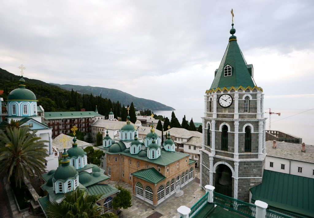 Поздравление Патриарха Кирилла по случаю престольного праздника Русского на Афоне Пантелеимонова монастыря