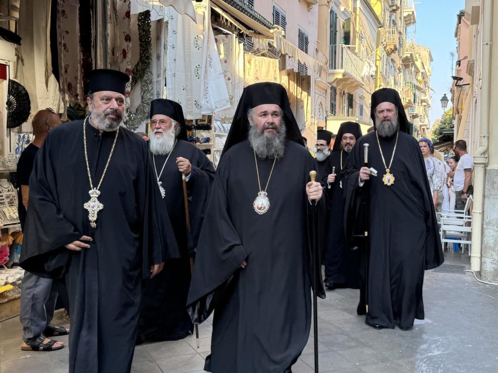 Ξεκίνησαν οι εορτασμοί στην Κέρκυρα για την ανάμνηση του θαύματος του Αγίου Σπυρίδωνος