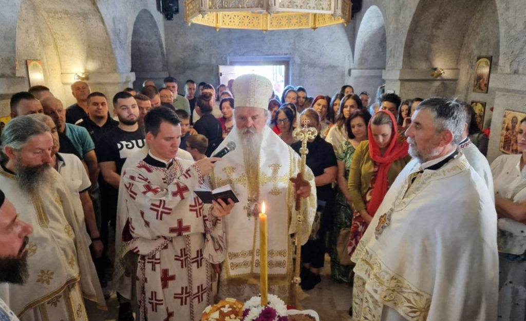 Слава Свете Петке у манастиру Улије