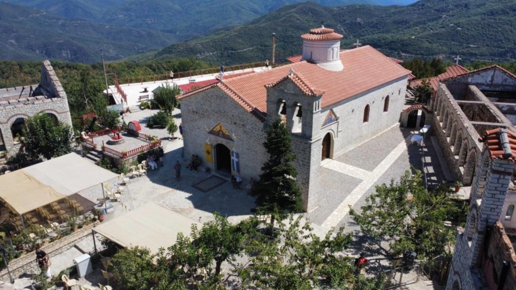 Ιστορικά θυρανοίξια στην Ι. Μ. Παναγίας Βαρνακόβης της Μητρόπολης Φωκίδος