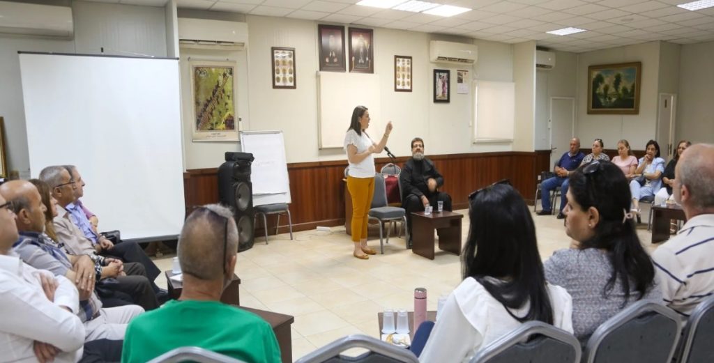 لقاءٌ إرشاديٌّ مع أهالي الخُطّاب