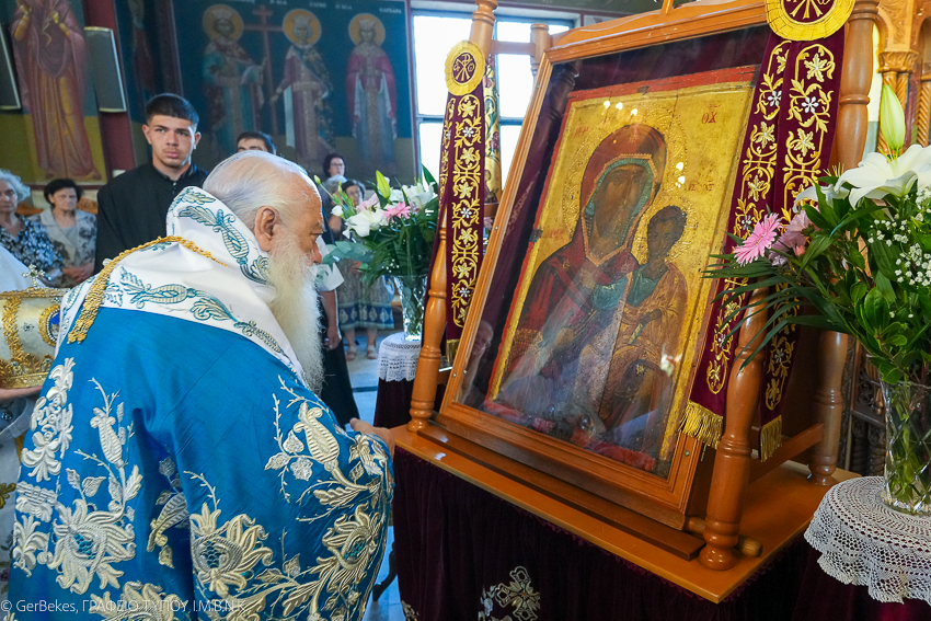 Υποδοχή της Iεράς Εικόνας Παναγίας Χρυσοπολίτισσας στην Αλεξάνδρεια (ΦΩΤΟ)