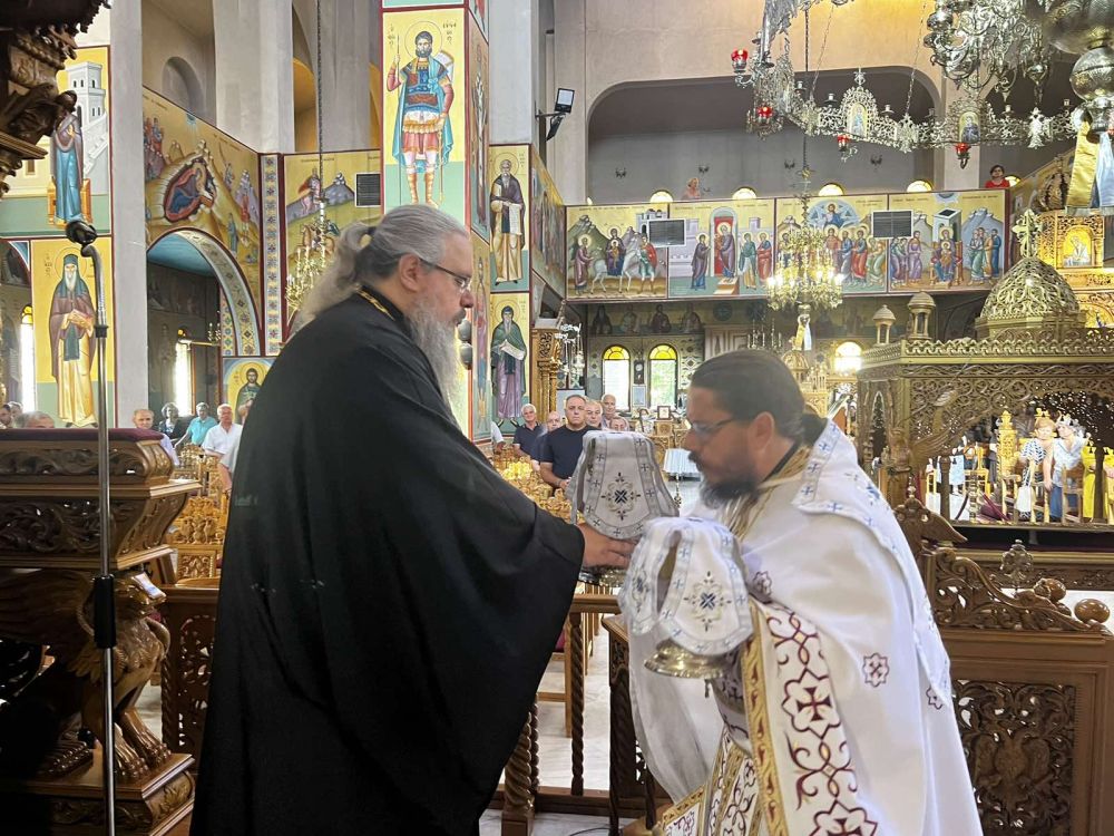 Η απόδοση της εορτής της Κοιμήσεως της Θεοτόκου στη Λάρισα