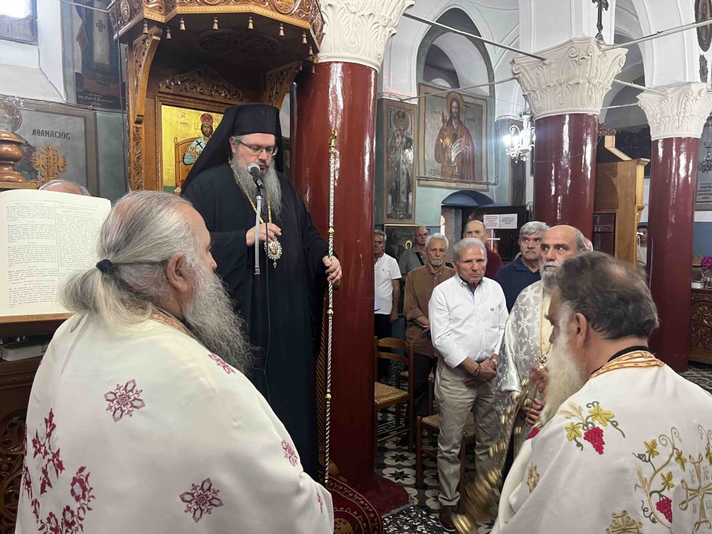 Λαρίσης Ιερώνυμος: “Η Εκκλησία πορεύεται και θα πορεύεται με τον τρόπο των Αγίων”