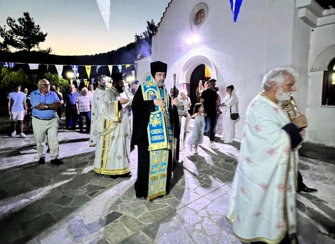 Ο Επίσκοπος Νιτρίας στην πανήγυρη των Αγίων Ρηγίνου και Ορέστου