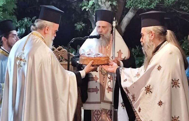Θεσσαλιώτιδος Τιμόθεος: “Τα πάντα τα προσφέρουμε στον δωρεοδότη Κύριο, όπως και ο Άγιος Φανούριος”
