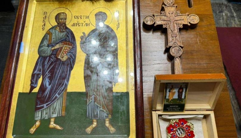 Мошти Светих aпостола Петра и Павла боравиле у својој цркви у Бијелом Пољу