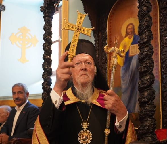 ‎عيد التجلي في دير تجلي المخلص البطريركي في جزيرة الامير