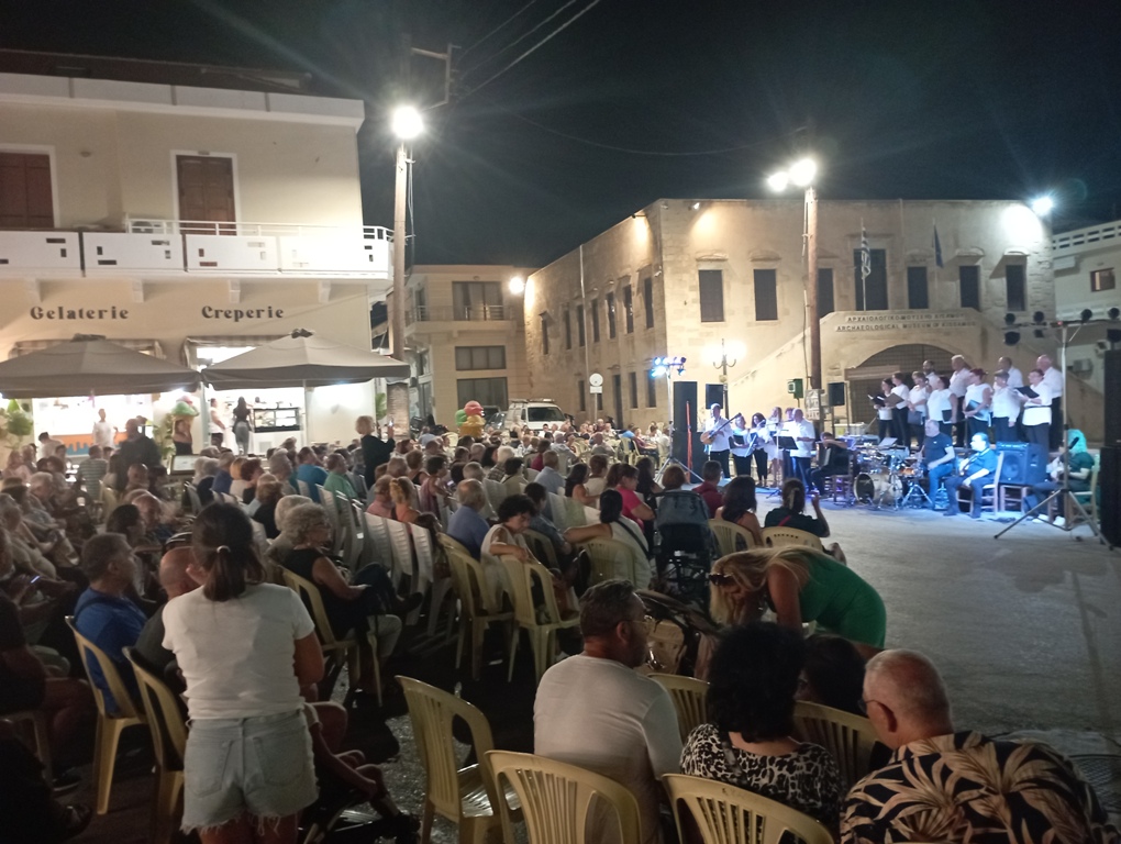 Επιτυχής η έντεχνη λαϊκή βραδιά του Ωδείου της Μητροπόλεως Κισάμου