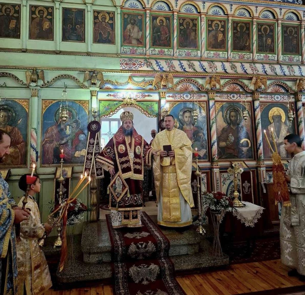 Архиерейска св. Литургия и свещеническо ръкоположение в кюстендилския храм „Св. вмчк Димитър Солунски“