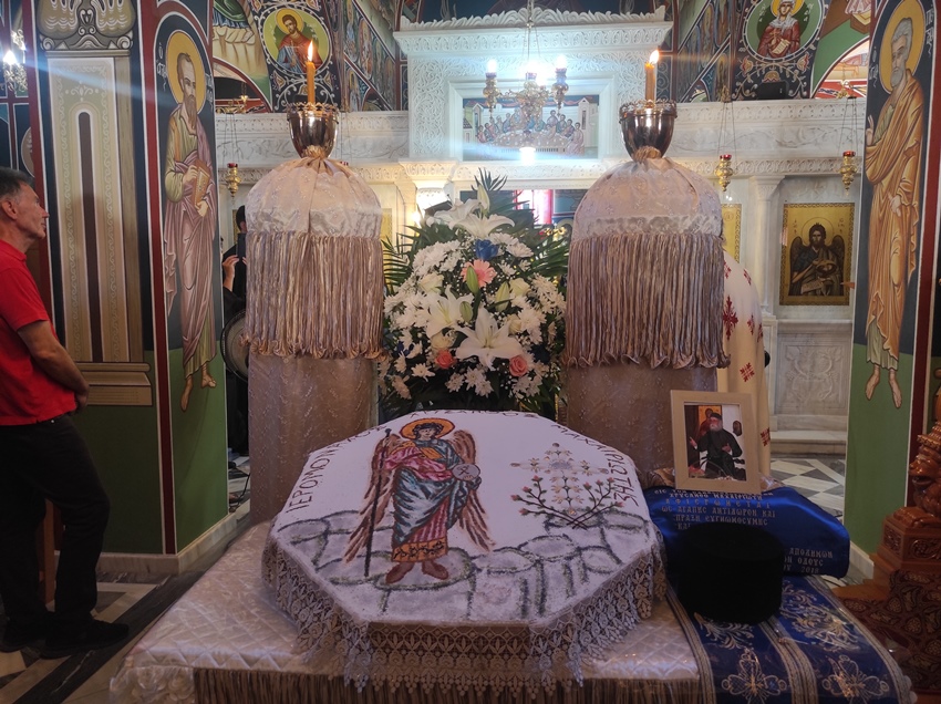 Τεσσαρακονθήμερο μνημόσυνο γέροντος Χρυσάνθου του “Μαχαιριώτου”