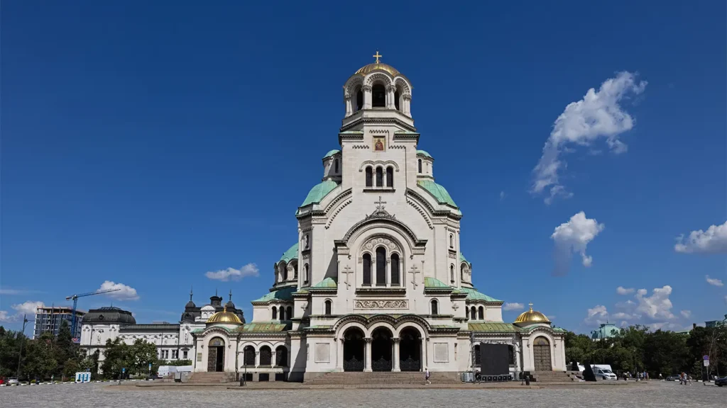 Church is among the most trusted institutions in Bulgaria, Gallup survey reveals