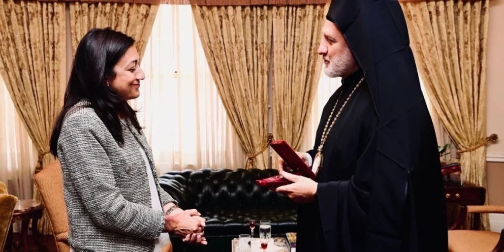 Archbishop Elpidophoros of America Welcomes Consul General of Greece in New York to Archdiocese