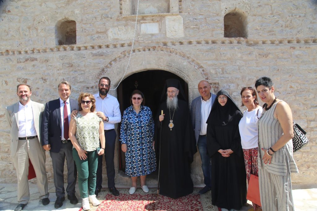 Παρουσία της Υπουργού Πολιτισμού η παράδοση του ανακαινισμένου Καθολικού της Μονής Τιμίου Προδρόμου Βομβοκούς