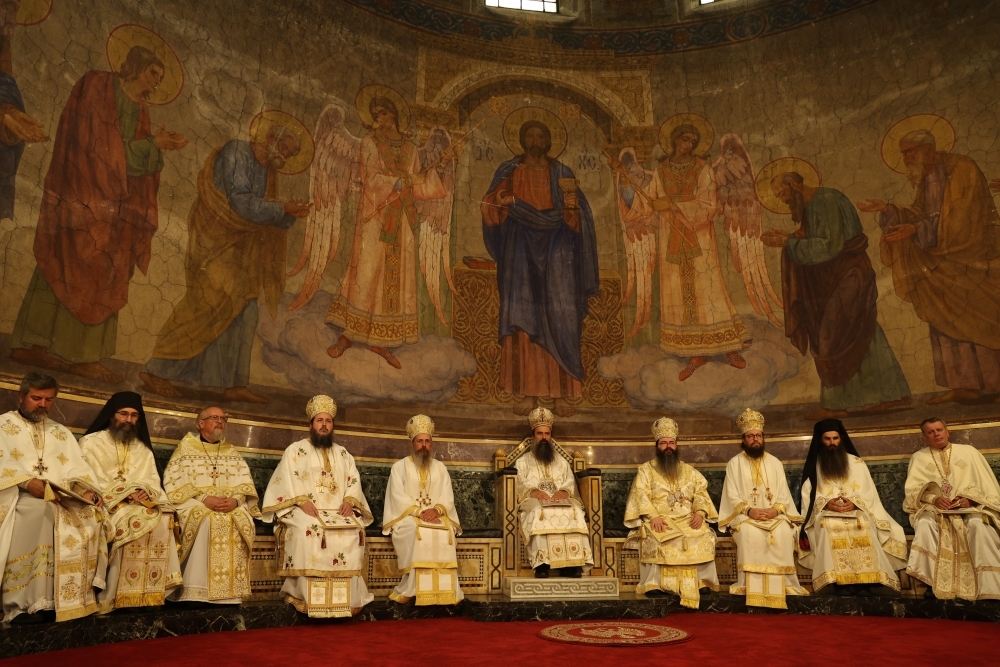 Представитель Русской Церкви принял участие в престольном празднике Александро-Невского Патриаршего собора в Софии