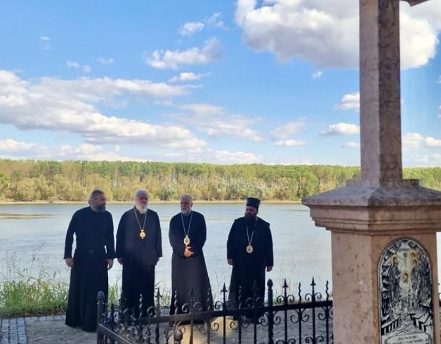 Митрополит Григорије, Епископ Кирило и Епископ Методије посетили Епископа Херувима