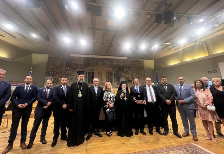 البطريرك المسكوني لأطباء تسالونيكي واصلوا عملكم الإلهي