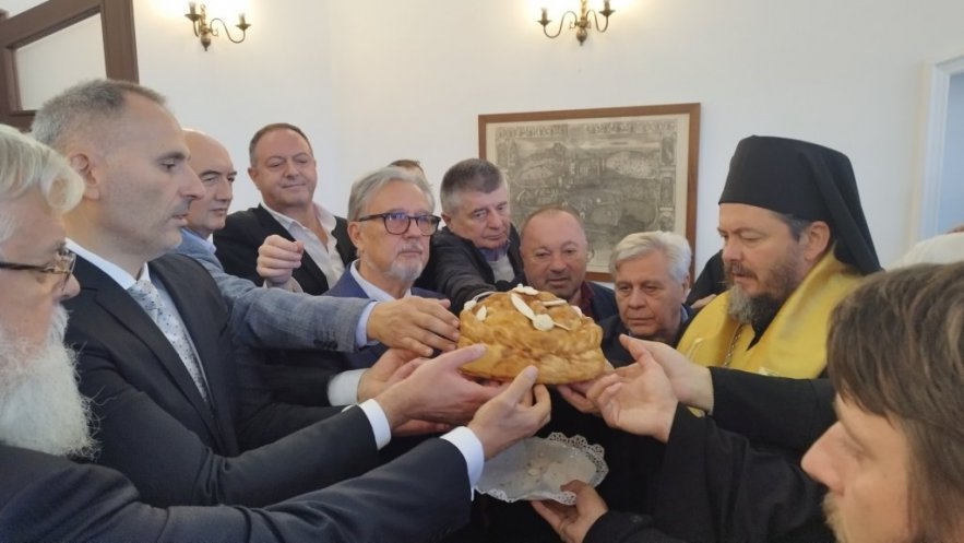 Слава Хиландарског лекарског друштва