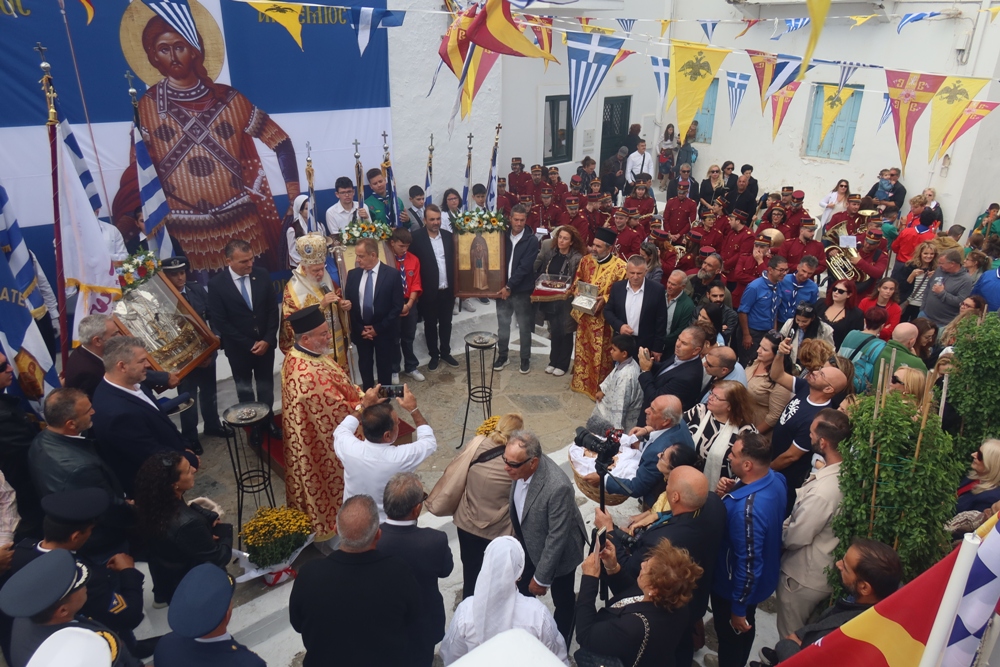 Ανεμόεσσα η Μύκονος τίμησε τον Προστάτη της Άγιο Μεγαλομάρτυρα Αρτέμιο (ΦΩΤΟ)
