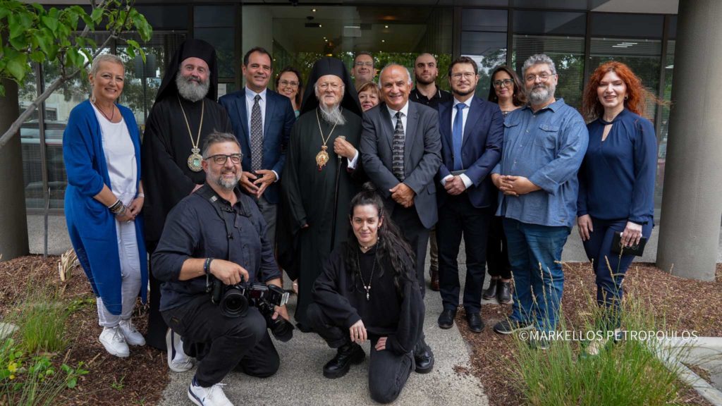 The Ecumenical Patriarch visits the historic and largest circulating Greek newspaper in Australia, “Neos Kosmos”