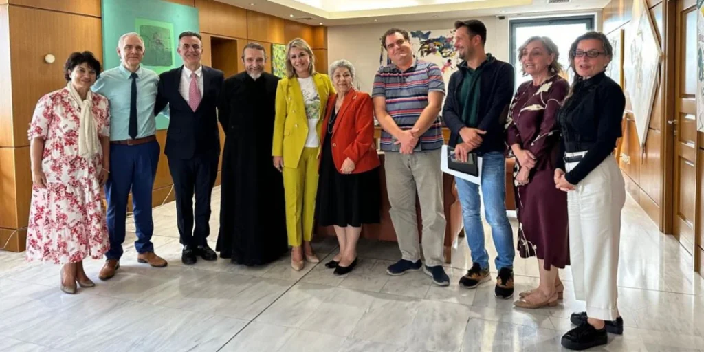 Strengthening Ties: Department of Greek Education Meets with Ministry of Education in Greece